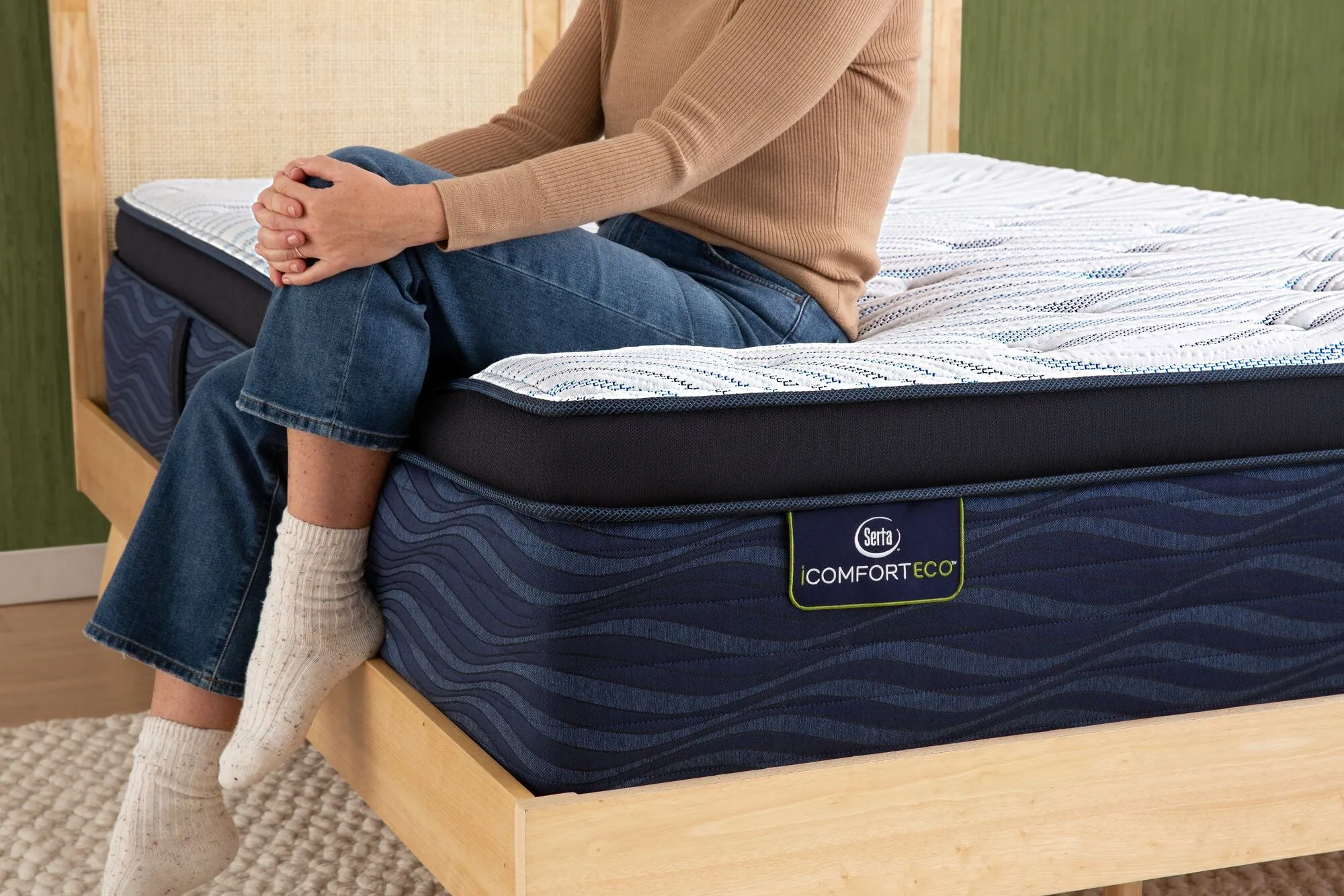 Serta iComfortECO 16" Hybrid Plush Pillow Top Mattress